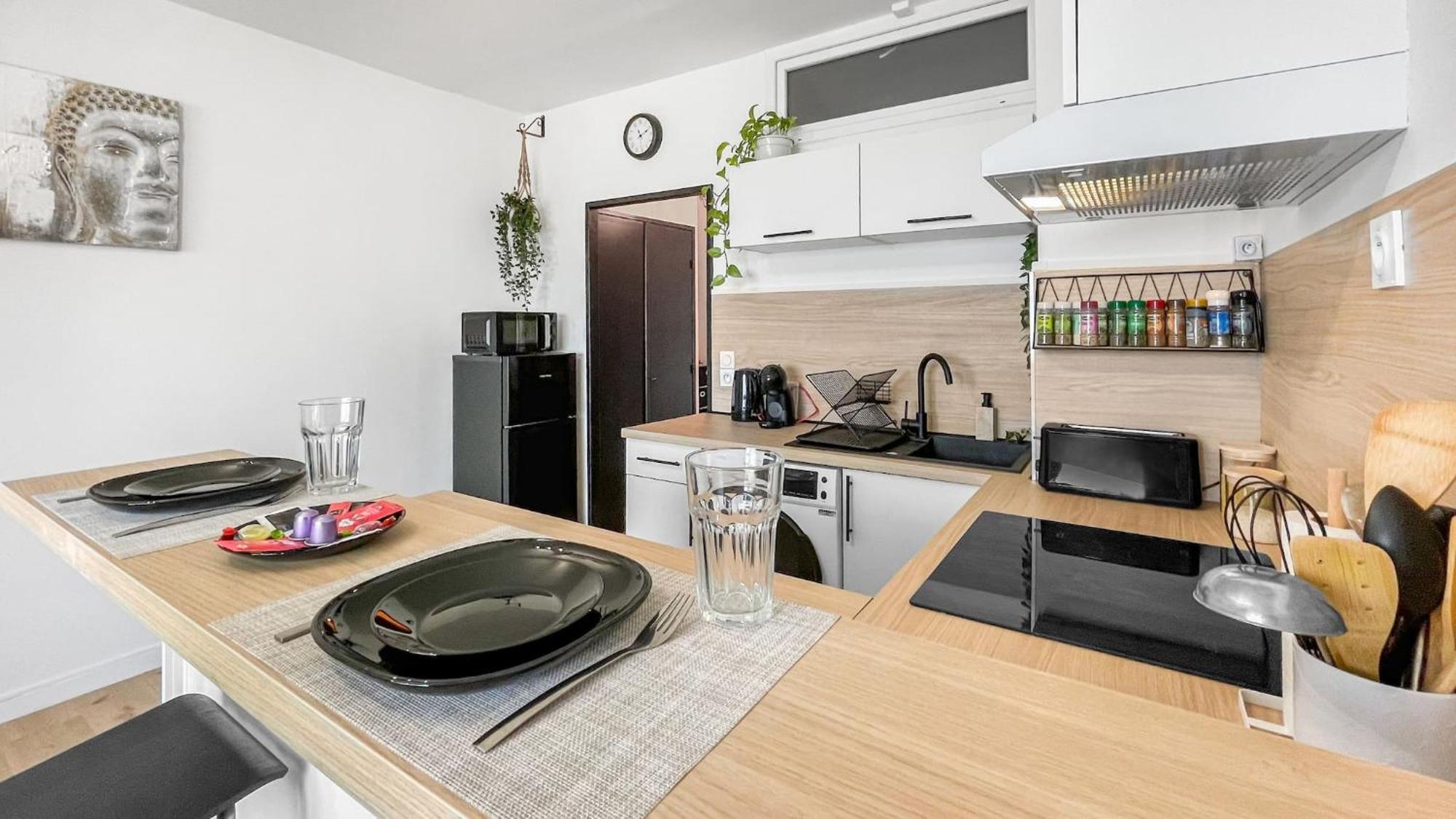 Homey Colibri - New / Free Parking/ Proche Gare Annemasse / Aux Portes De Genevegeneve Bagian luar foto